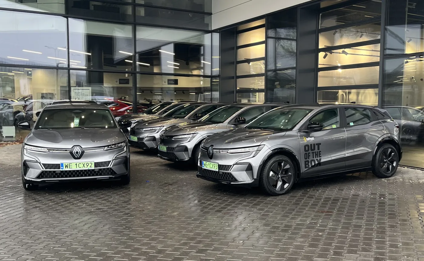 renault-megane-etech-electric-38389715.jpg