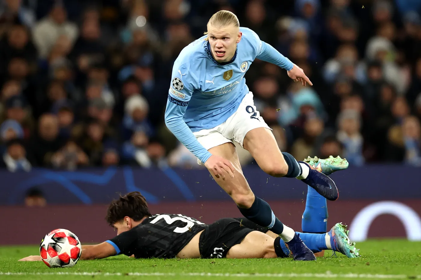 Liga Mistrzów. Manchester City zagra w barażach. Błąd Majeckiego w meczu z Interem