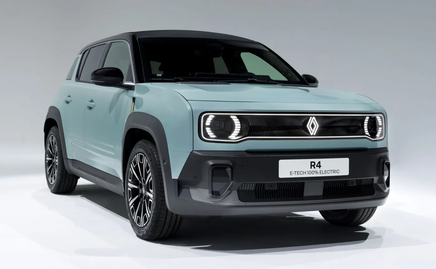 renault-r4-etech-iconic-verte-38314162.jpg