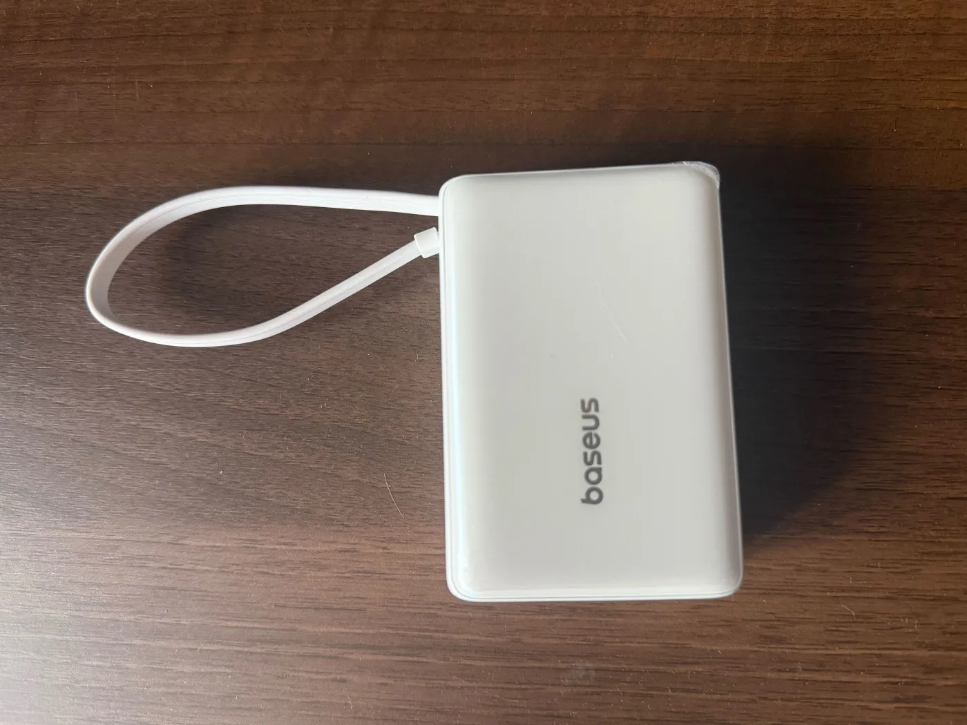 Ten powerbank rozwiązuje największy problem tego typu urządzeń. Oto Baseus PicoGo Digital Display