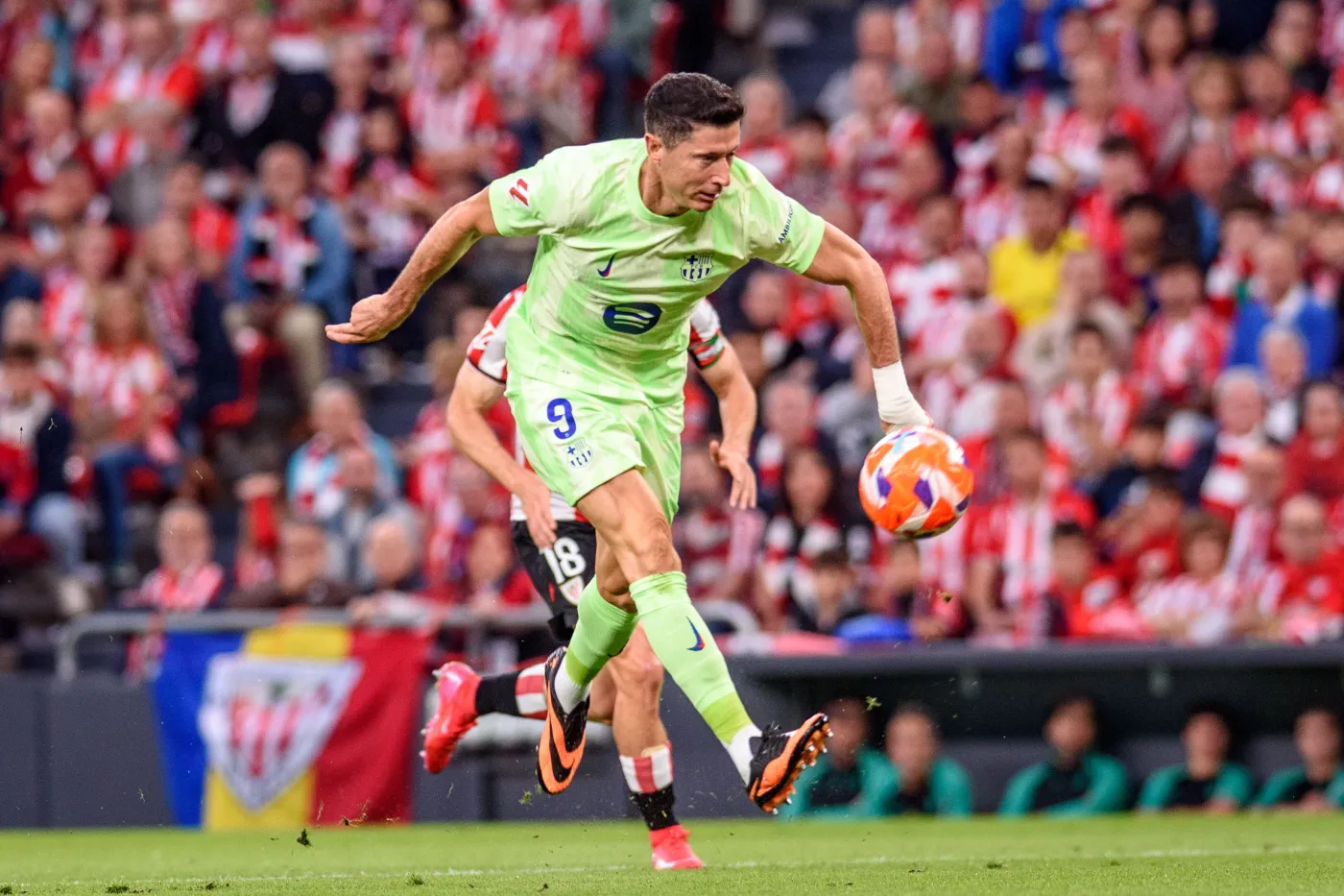 Robert Lewandowski przekroczył granicę 100. goli w barwach Barcelony