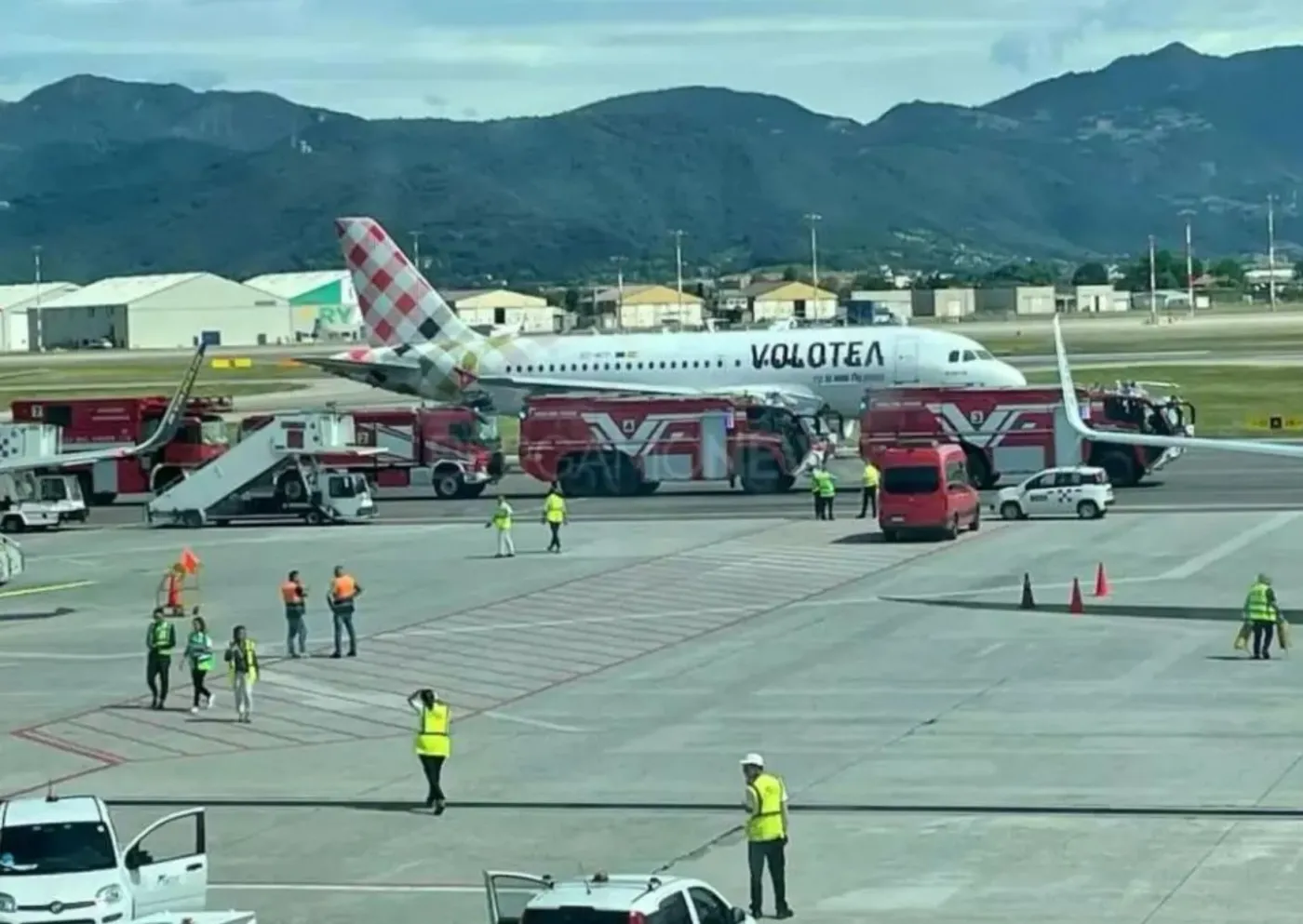 Makabryczny wypadek na lotnisku. Silnik samolotu wessał mężczyznę
