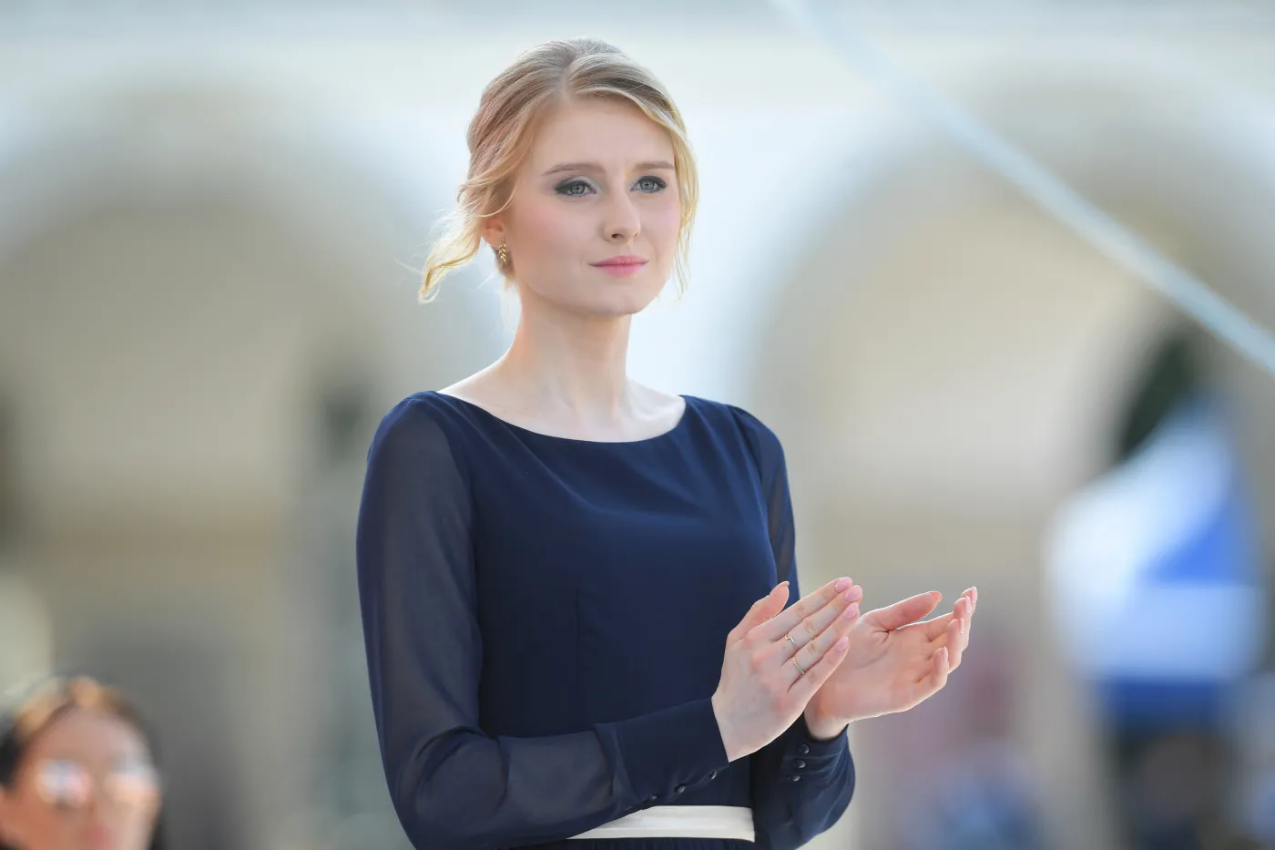 Oto ślubna fryzura Kingi Dudy. Wyjątkowy post jej długoletniej fryzjerki [FOTO]