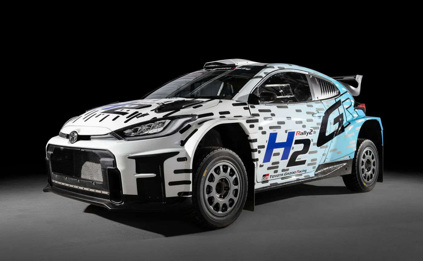 Toyota GR Yaris Rally2 H2 Concept z wodorowym silnikiem spalinowym
