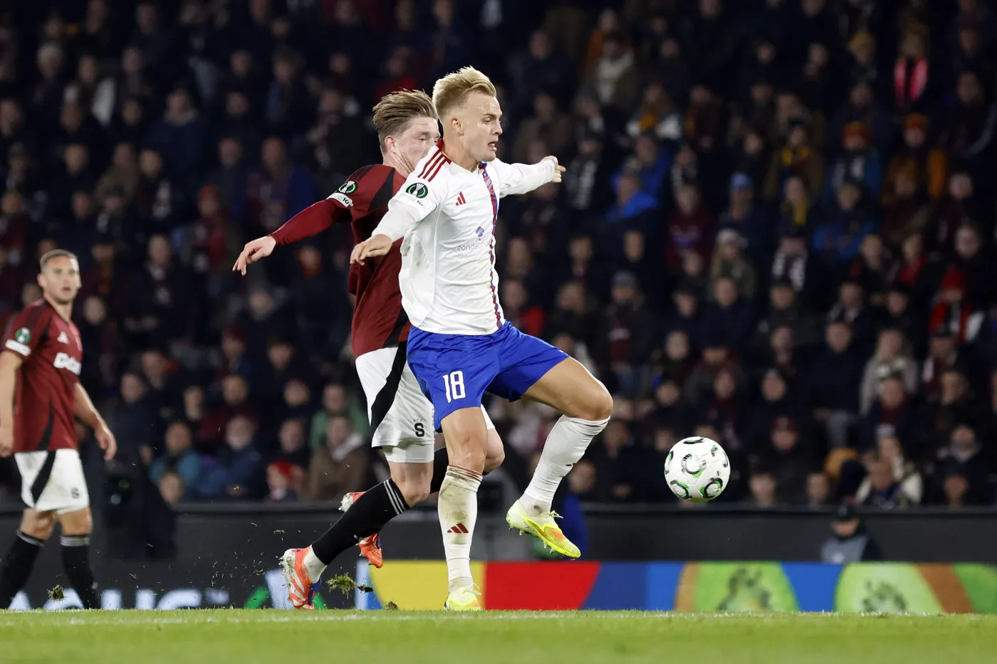 Liga Konferencji. Raków Częstochowa zdobył punkt na trudnym terenie