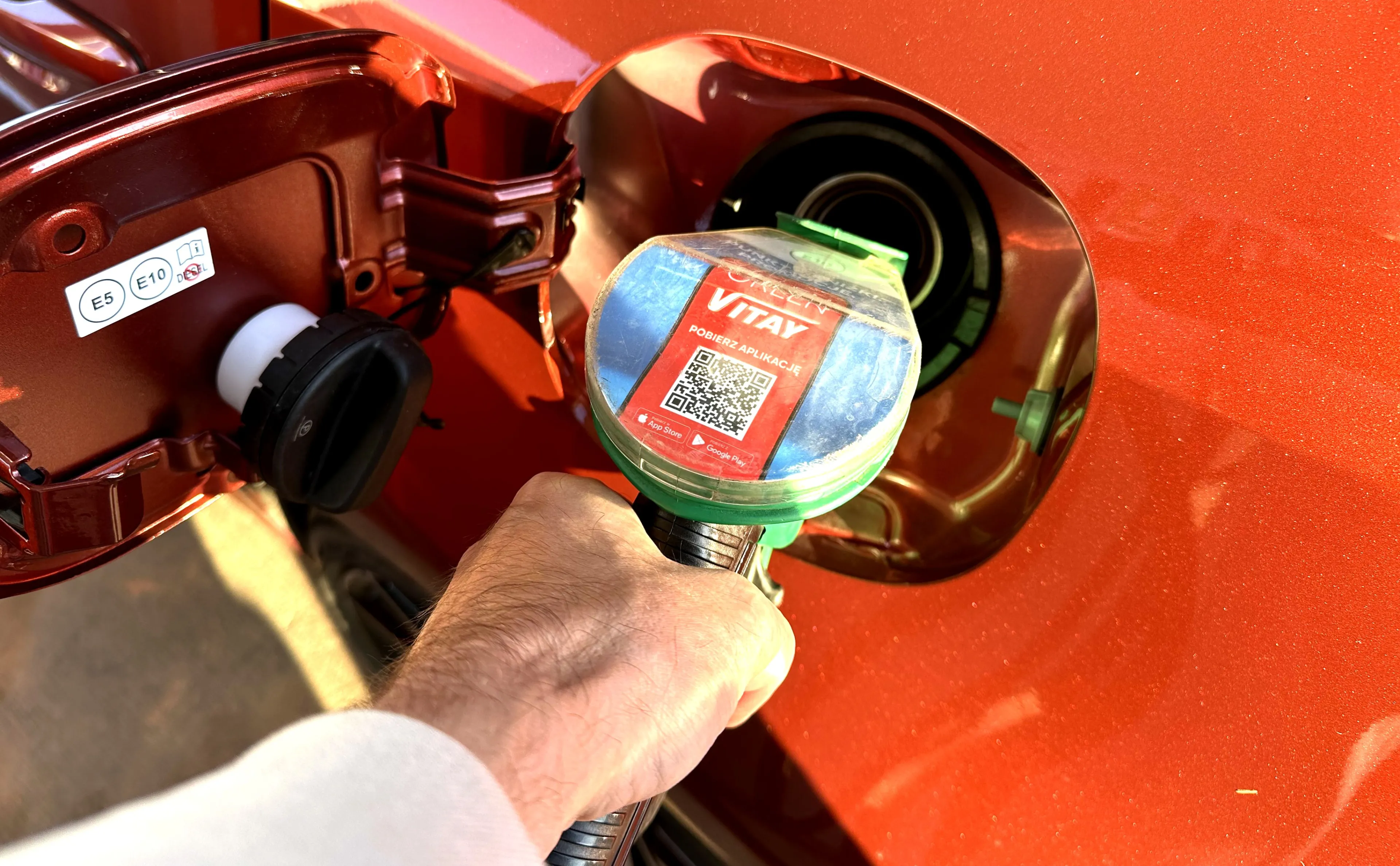 Paliwowe trzęsienie ziemi na stacjach w Polsce. Od 20 kwietnia benzyna 95 i LPG już po tyle