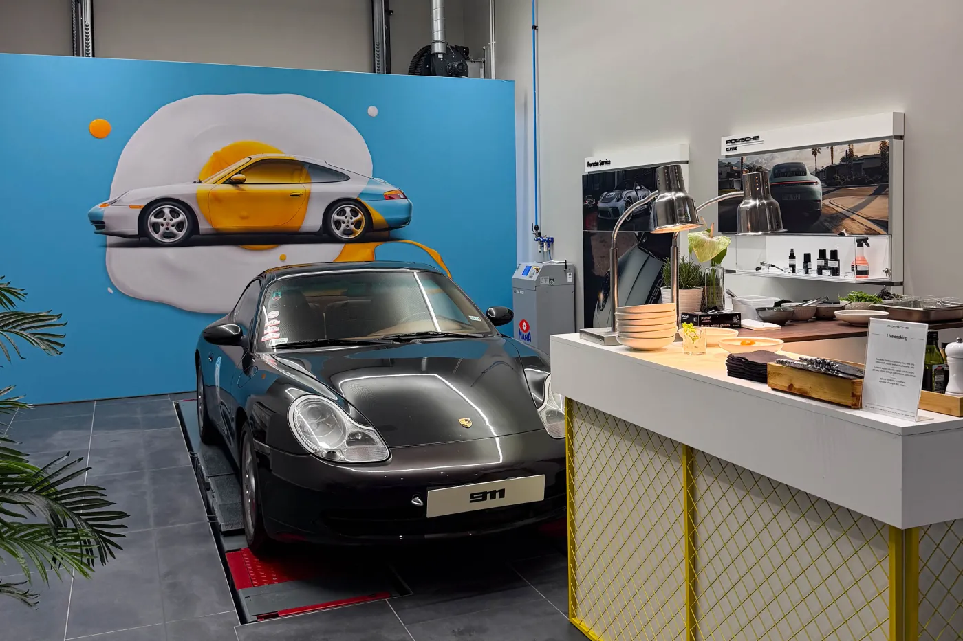 porsche-centrum-warszawa-wawer-39053024.jpg