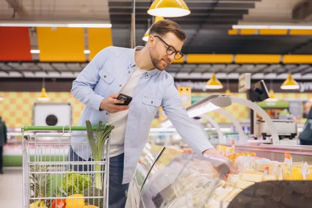 Niedziela handlowa 01.03.2026 roku - handel bez zakazu, zakupy w Lidlu i Biedronce, w galeriach, wszystkie sklepy otwarte w niedzielę 1 marca czy tylko Żabka?
