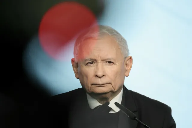 Politycy odchodzą z PiS, wojna w partii narasta. Kaczyński: wiedzieli, czym to grozi