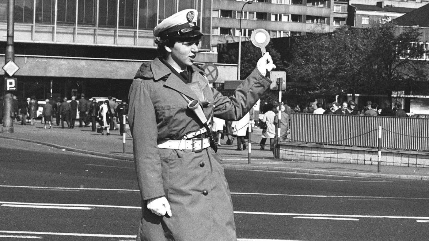 QUIZ. Pamiętacie skrótowce z PRL?