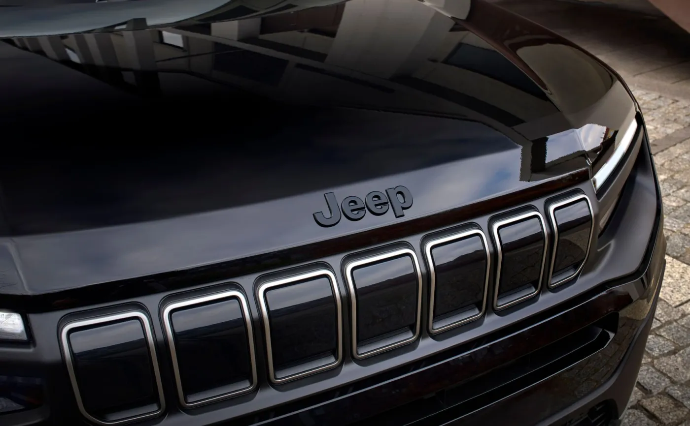 Nowy Jeep Avenger Black Edition
