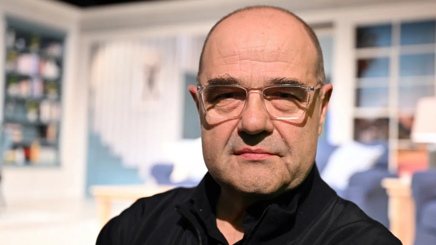 Umrze? ze ?miechu - próba medialna w teatrze Bagatela