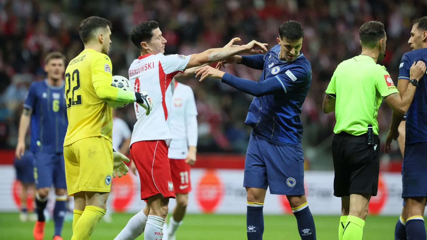 Słaby mecz reprezentacji Polski. Lewandowski nie oddał nawet strzału