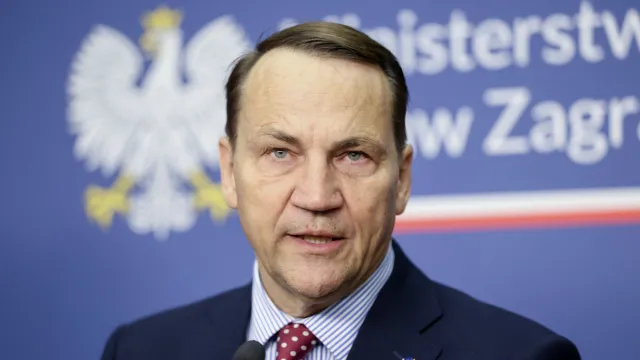 Szef Pentagonu wywołał burzę. Radosław Sikorski nie gryzł się w język
