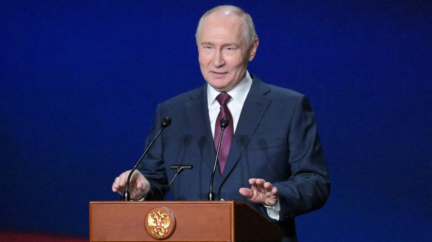 Władimir Putin otwiera szampana. Pierwsza taka sytuacja od 2022 roku