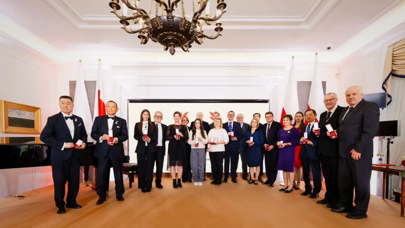 Medal Virtus et Fraternitas wręczony w Belwederze instytut pileckiego