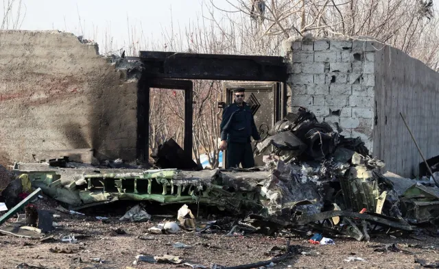 Ukraińscy śledczy: Samolot mogła zestrzelić rosyjska rakieta