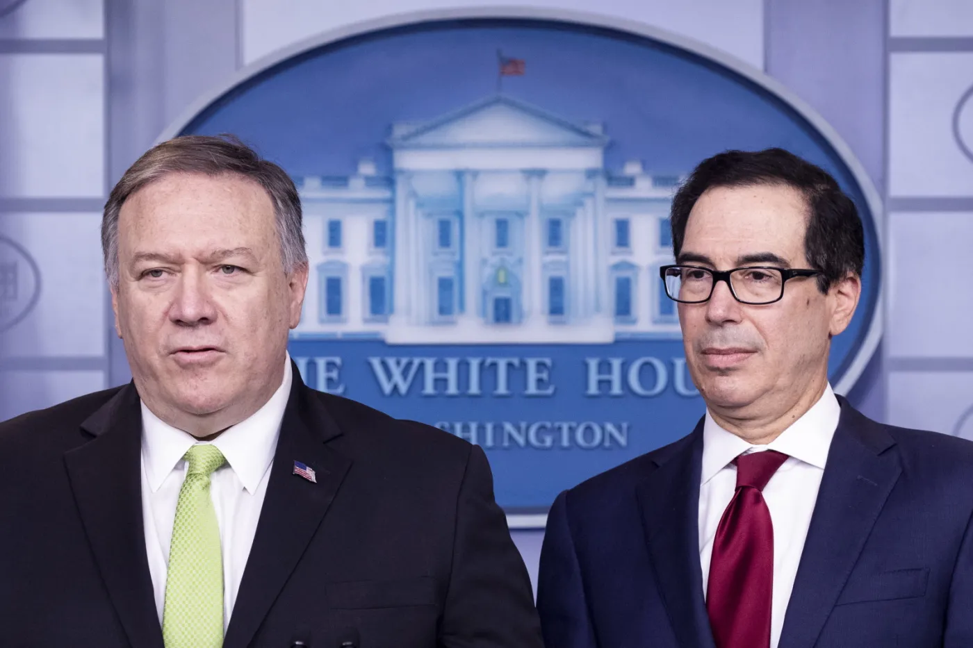 Sekretarz stanu USA Mike Pompeo oraz minister skarbu Steven Mnuchin
