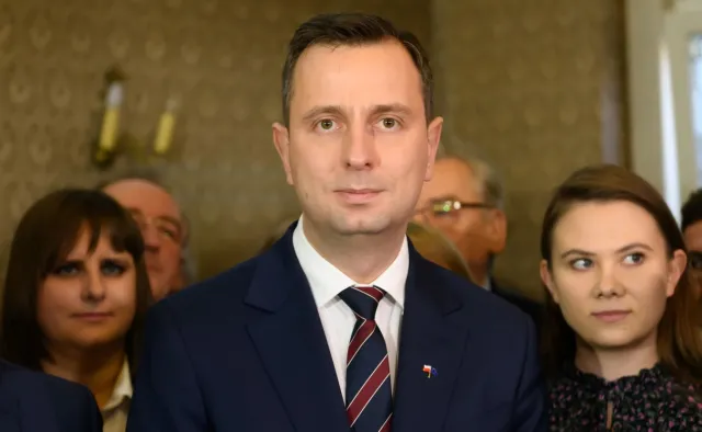 Komitety wyborcze Kosiniaka-Kamysza, Hołowni i Bosaka zarejestrowane
