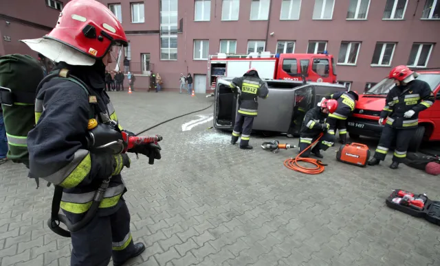 Koronawirus w Szkole Głównej Służby Pożarniczej. 56 podchorążych zwolnionych z kwarantanny