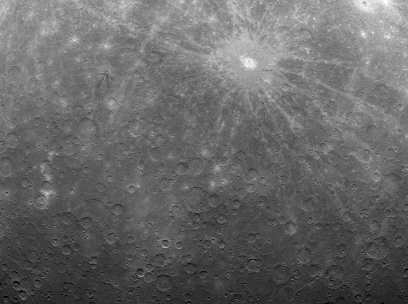 Sonda przesłała historyczne zdjęcia z orbity Merkurego