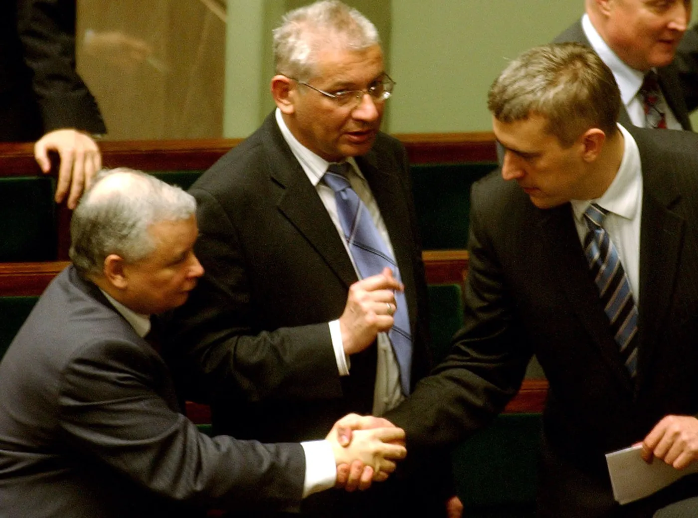 Jarosław Kaczyński i Roman Giertych w ławach rządowych w 2007 roku