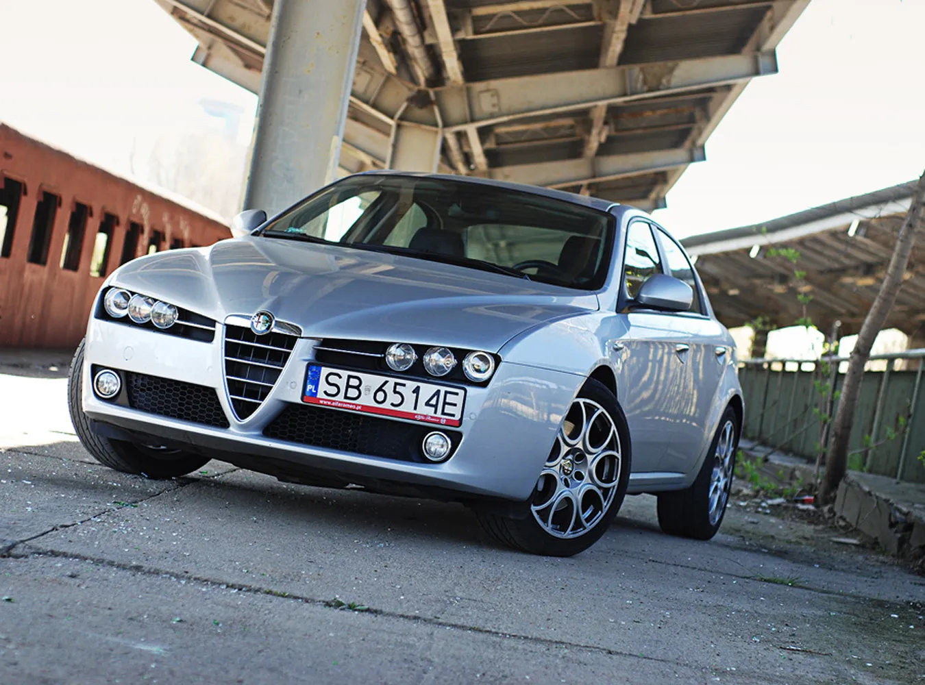 2029507-alfa-romeo-159-tbi-policja-test-7.jpg