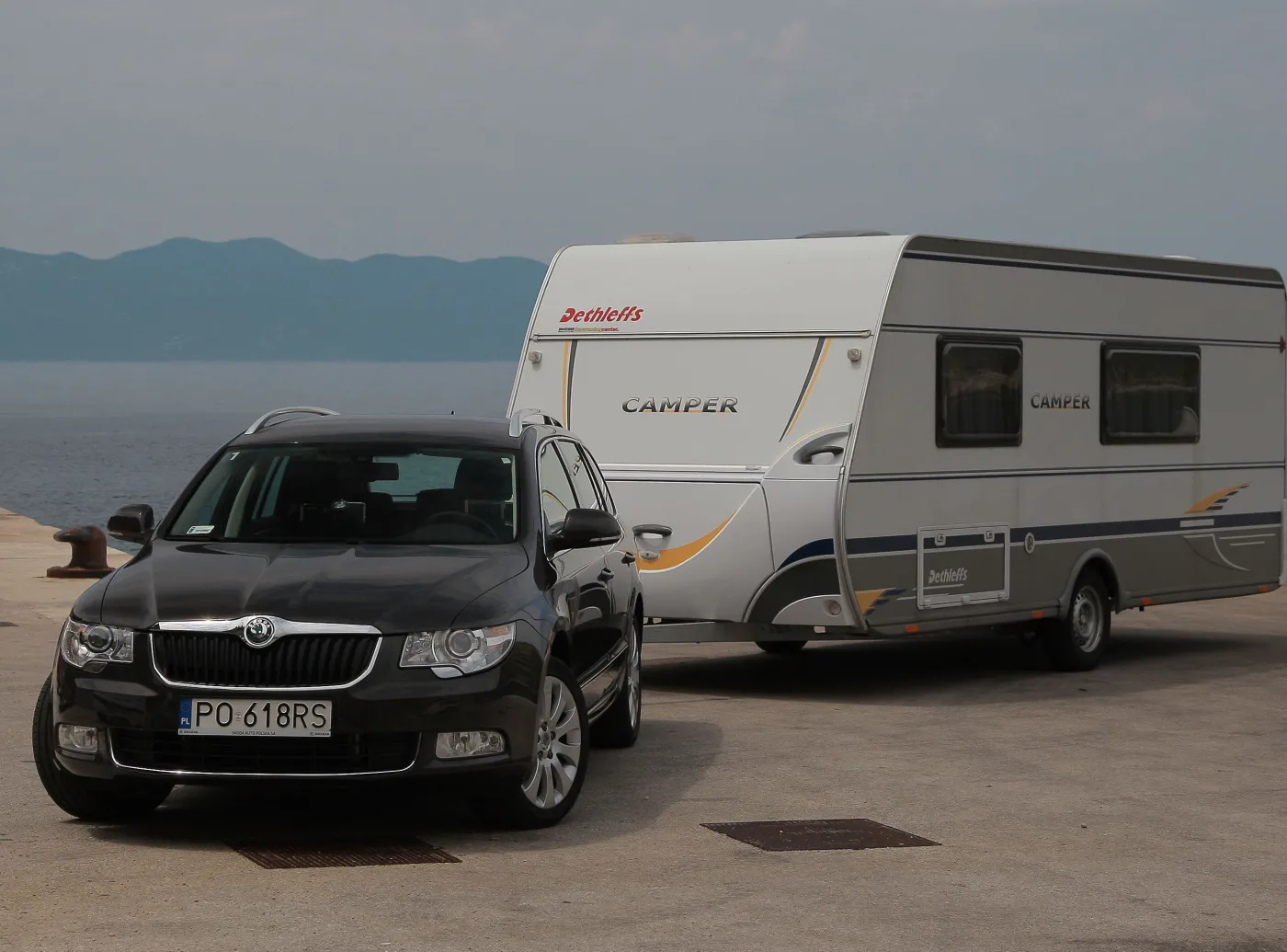 2202656-superb-caravaning-cwacja-2011-main.jpg