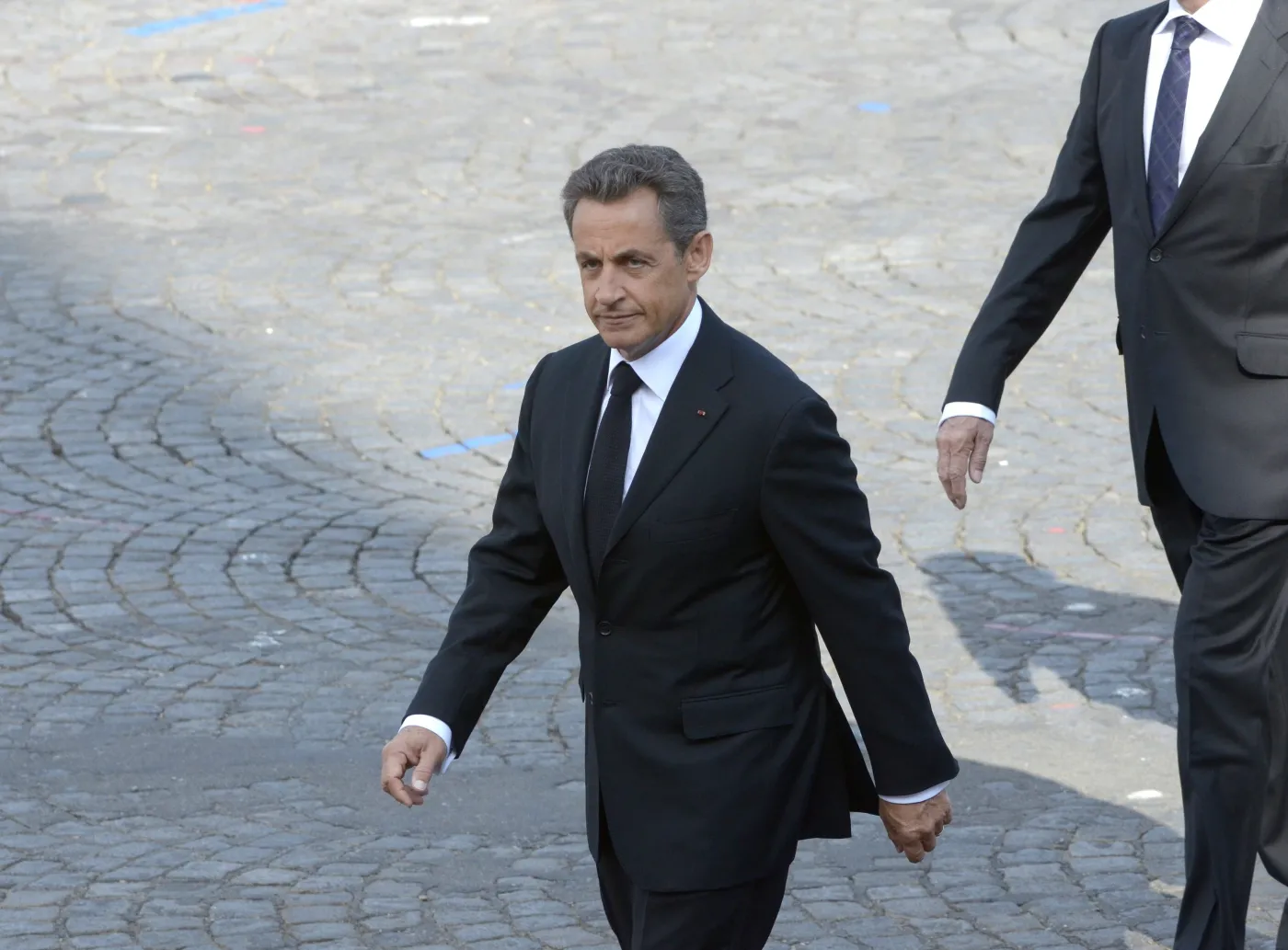 2274311-prezydent-nicolas-sarkozy-przybywa.jpg