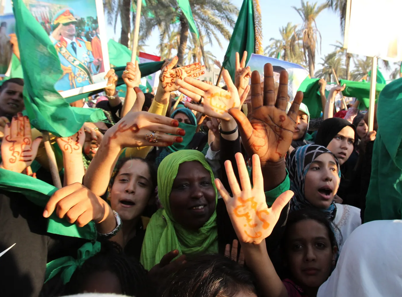 Demonstracja zwolenników Muammara Kadafiego w miejscowości Al-Ejelat