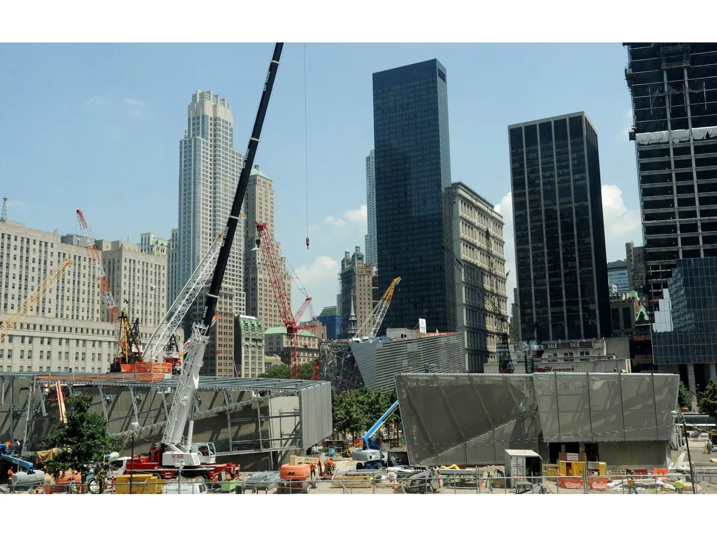 2297483-nowy-jork-prace-budowlane-w-strefie.jpg