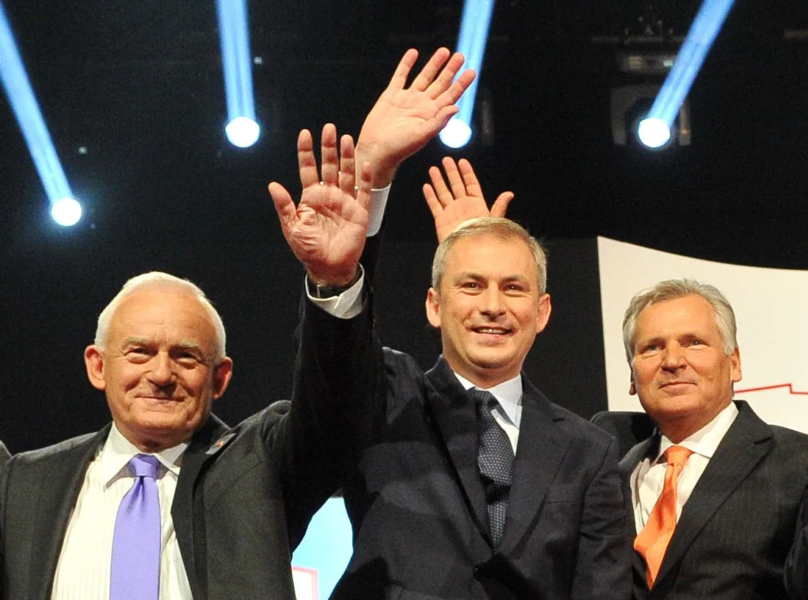 Grzegorz Napieralski z Aleksandrem Kwaśniewskim i Leszkiem Millerem