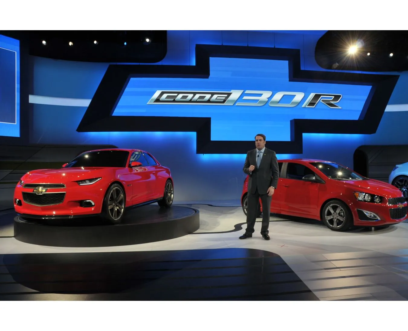 Chevrolet Code 130R Concept Coupe i Chevrolet Sonic RS