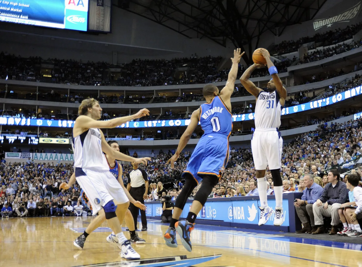 Koszykarze Dallas Mavericks wygrali 15. mecz