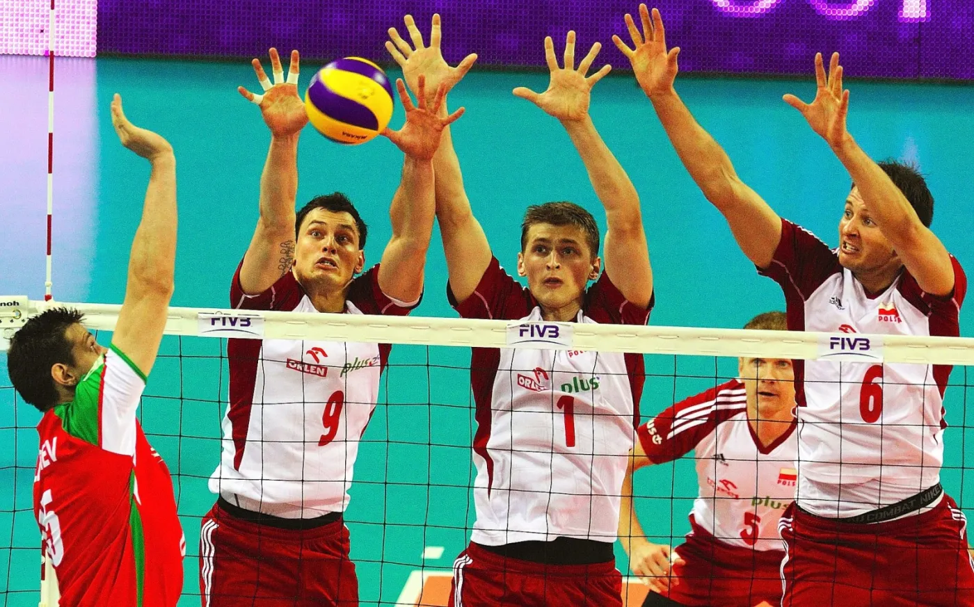 Polscy siatkarze pokonali Bułgarię 3:0 i awansowali do finału Ligi Światowej