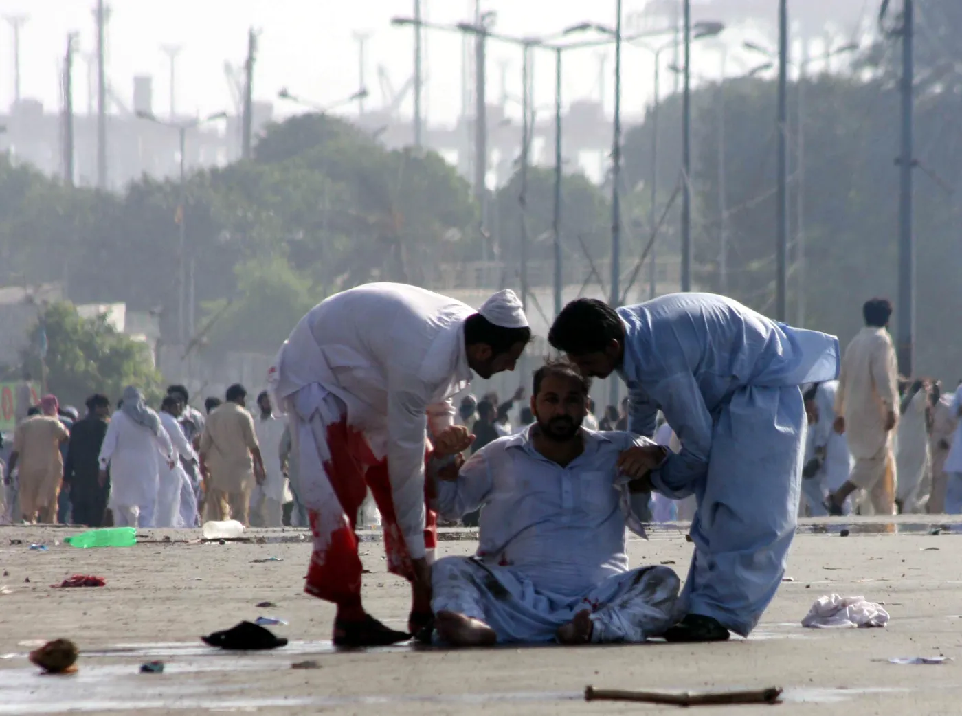Mężczyzna ranny podczas protestów w Pakistanie