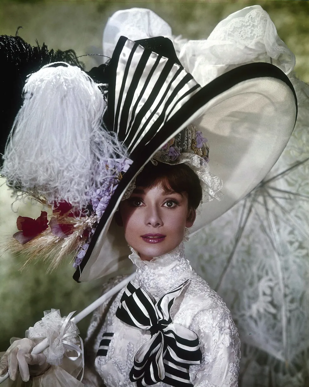 4531833-audrey-hepburn-jako-eliza-doolittle.jpg