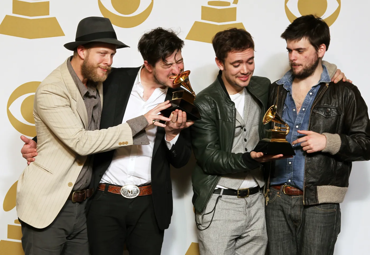 4605767-mumford-and-sons-na-rozdaniu-nagrod.jpg