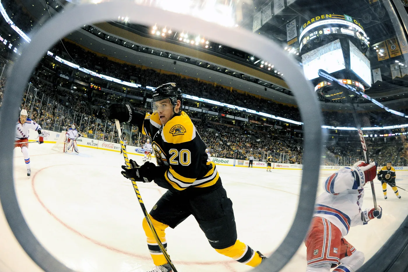 Druga wygrana Boston Bruins z New York Rangers