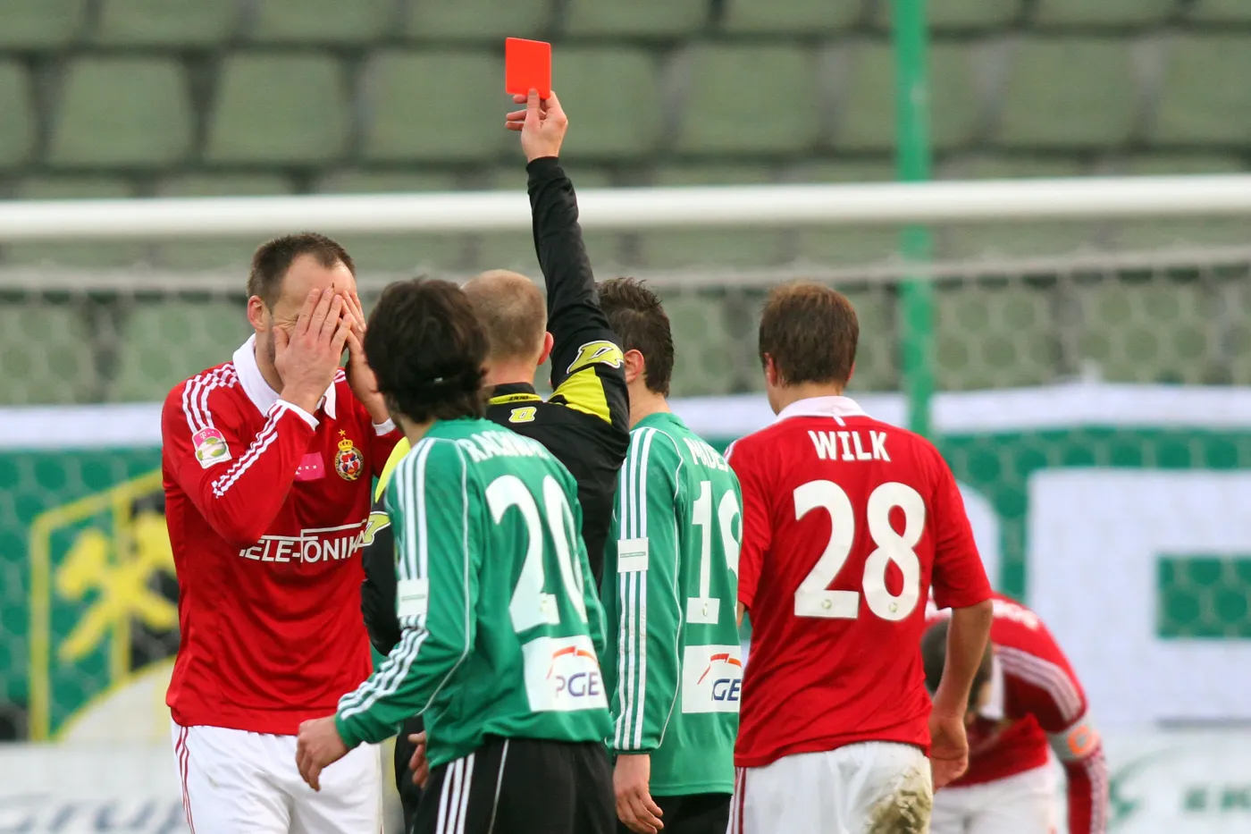 Arkadiusz Głowacki ukarany czerwoną kartką
