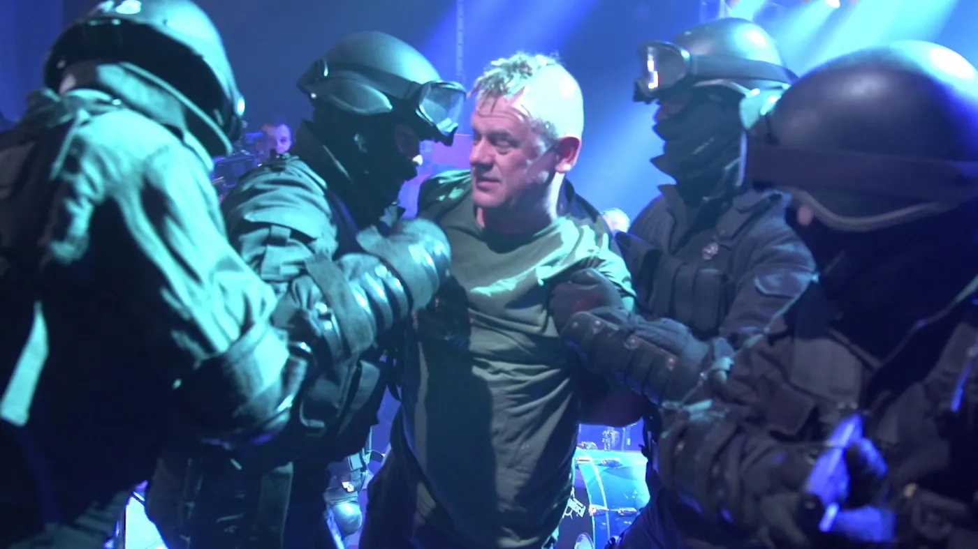 Kazik Staszewski zatrzymany przez policję