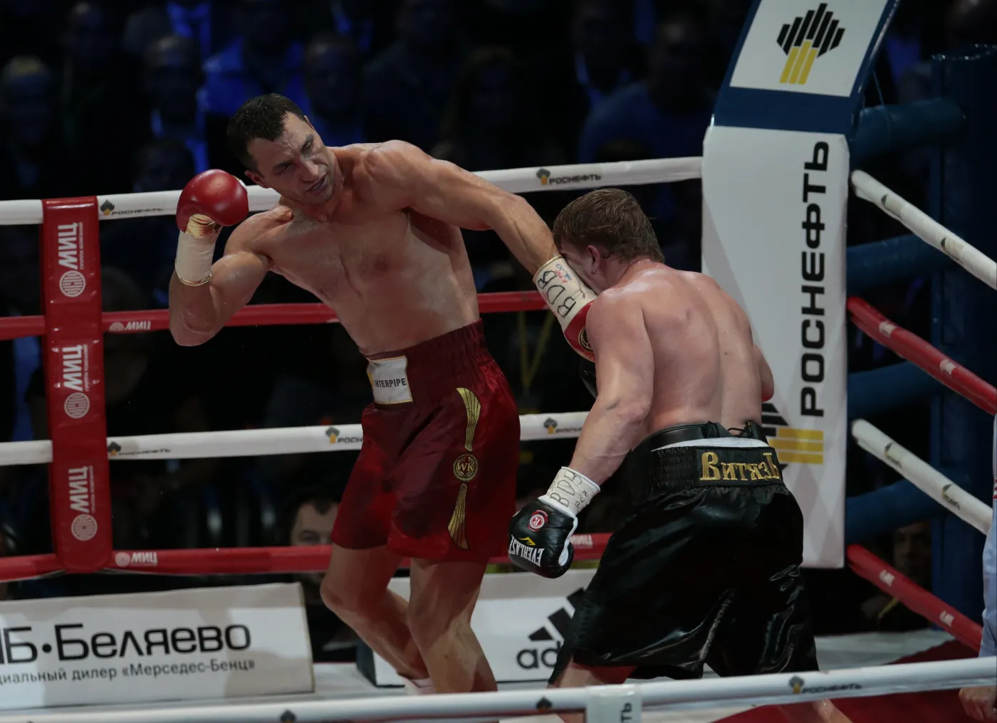 5485259-wladimir-kliczko-pokonal-aleksandra.jpg