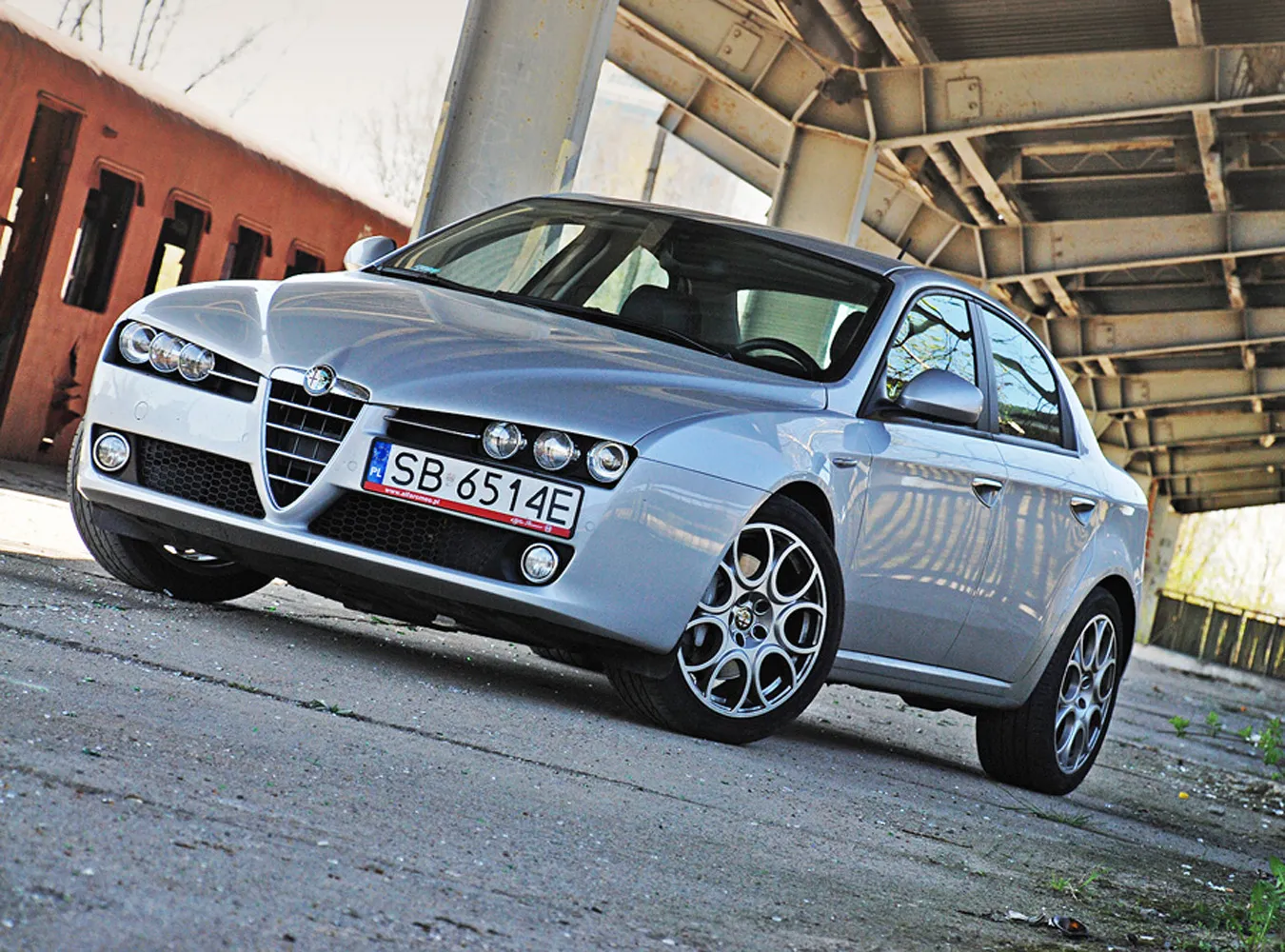 2029457-alfa-romeo-159-tbi-policja-test-5.jpg