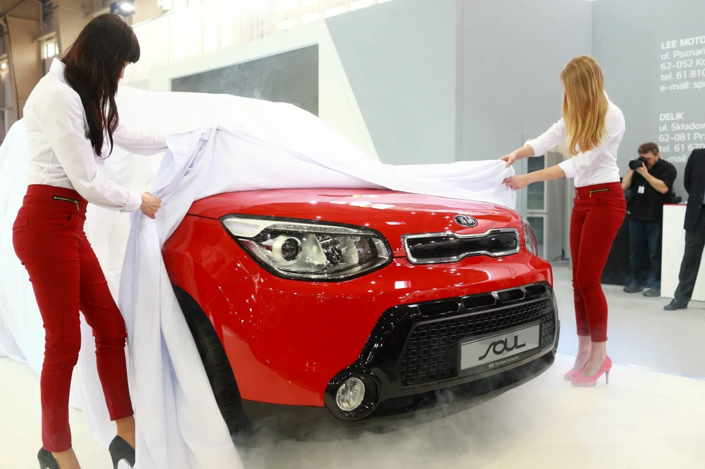 Gigant ze wschodu wyzywa Niemców w Poznaniu! Nowa kia soul wabi ceną. ZDJĘCIA