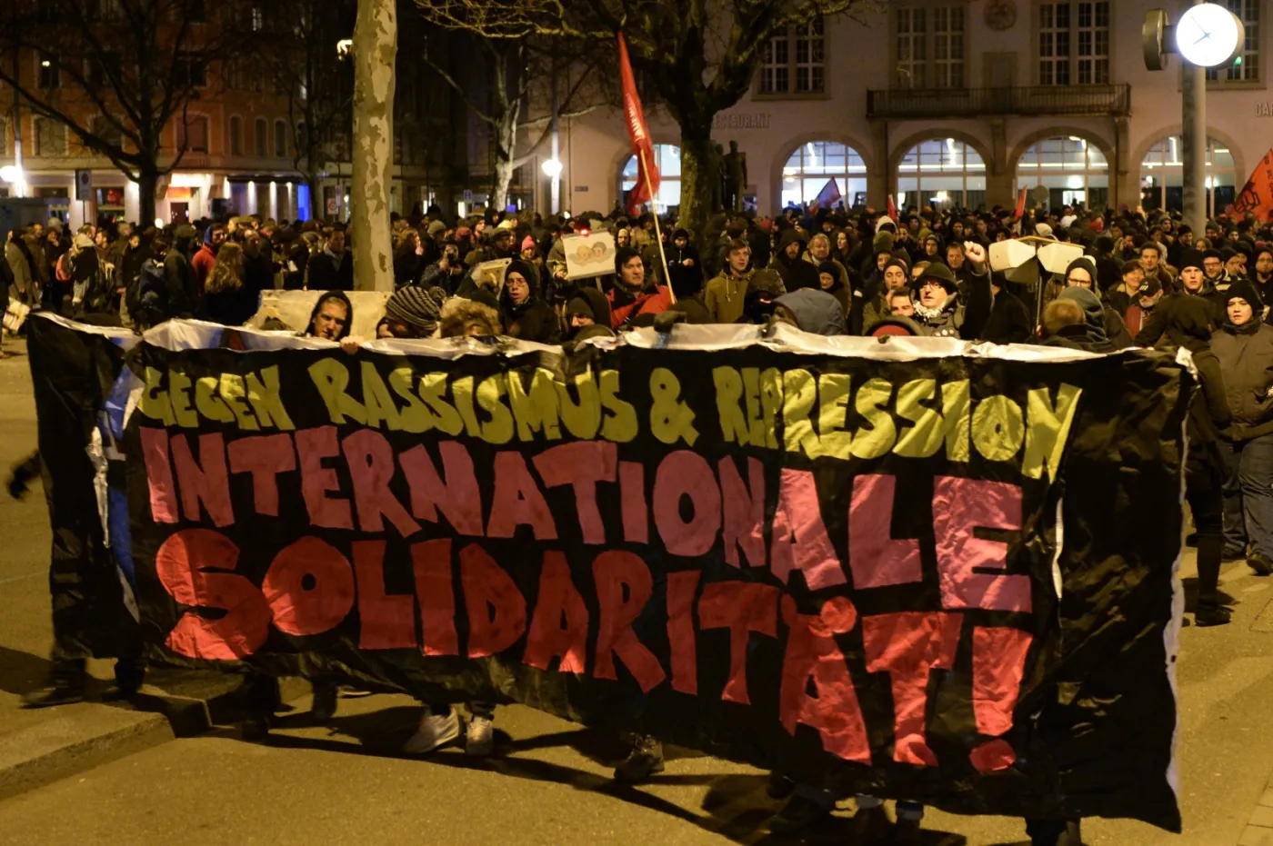 Szwajcarzy protestują po ogłoszeniu wyników referendum imigracyjnego