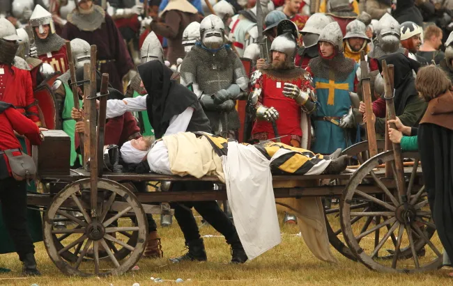6561596-inscenizacja-bitwy-pod-grunwaldem.jpg