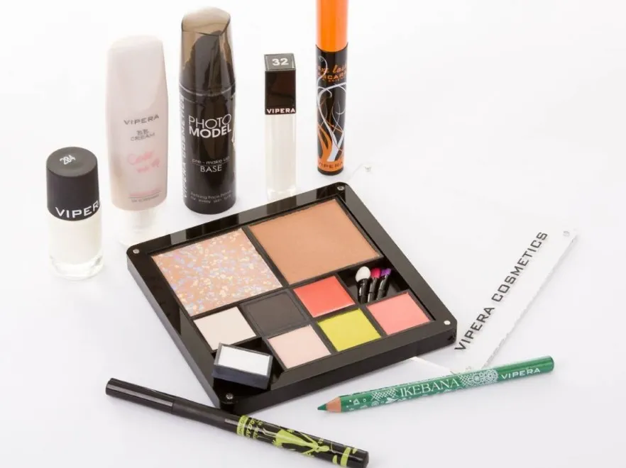 6618838-kosmetyki-vipera-cosmetics-kolekcja.jpg