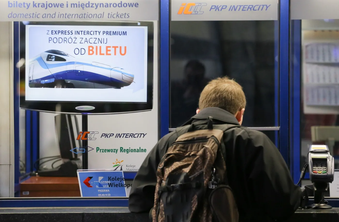Kasy biletowe na Dworcu Centralnym w Warszawie