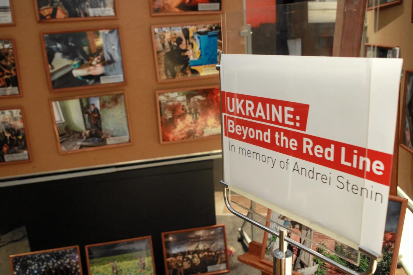 Skandaliczna wystawa w Warszawie. Prowokacja rosyjskiej amabasady? [AKTUALIZACJA]