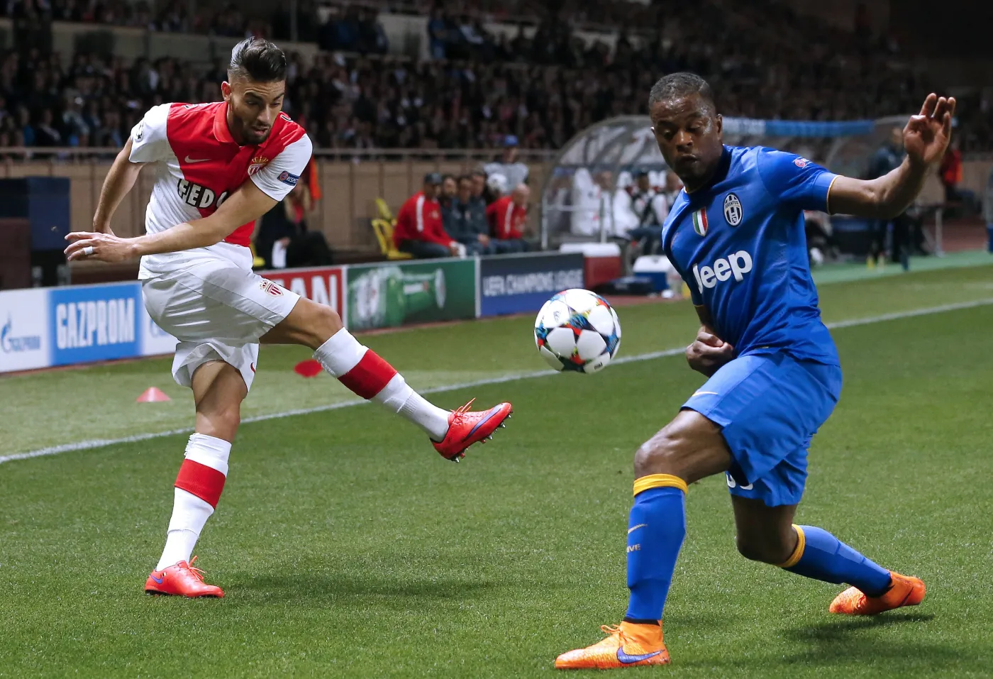 Yannick Ferreira Carrasco i Patrice Evra